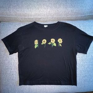 🌻 Garage Sunflower Crop Top 🌻